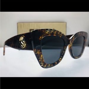 Fendi cat eye sunglasses and glasses case